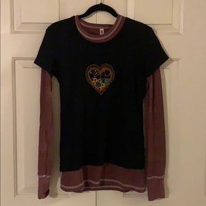 Women’s long sleeve tee